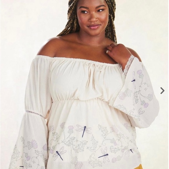 Beautiful never worn off shoulder top - Picture 3 of 6